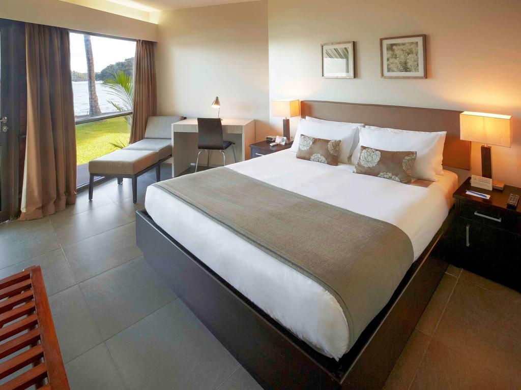 Novotel Suva Lami Bay Esterno foto